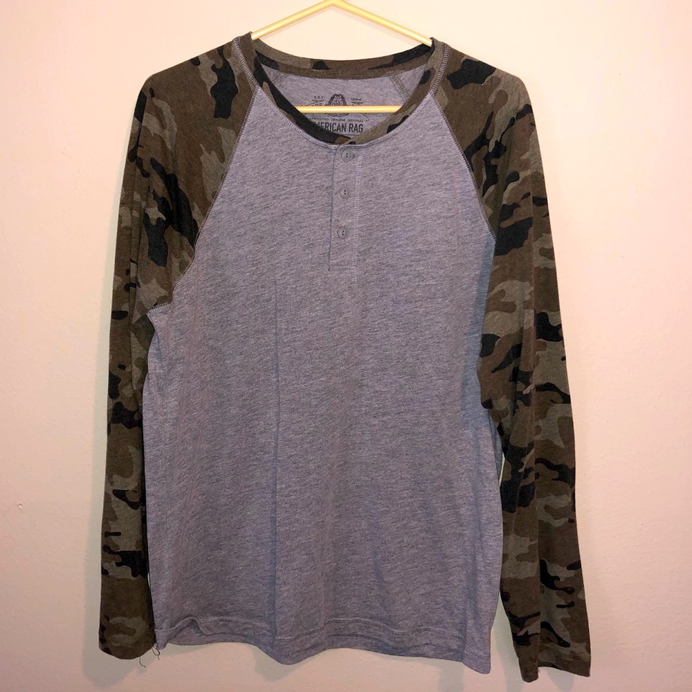 Men’s Medium A.R. Shirt